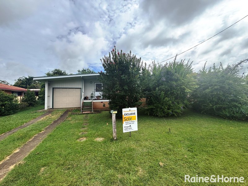 Photo - 148 Doonkuna Street, Kingaroy QLD 4610 - Image 2