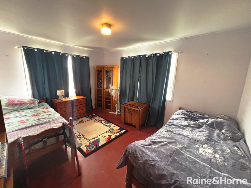 Photo - 148 Doonkuna Street, Kingaroy QLD 4610 - Image 11