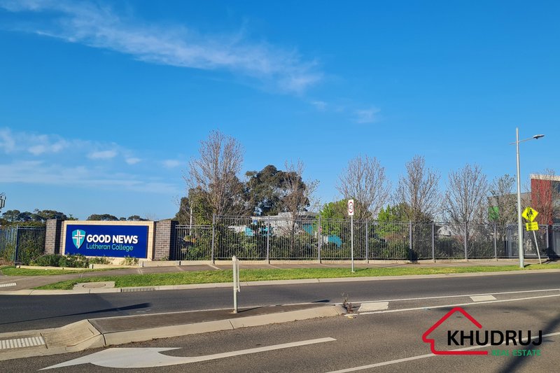 Photo - 1/48 Emperor Parade, Tarneit VIC 3029 - Image 13