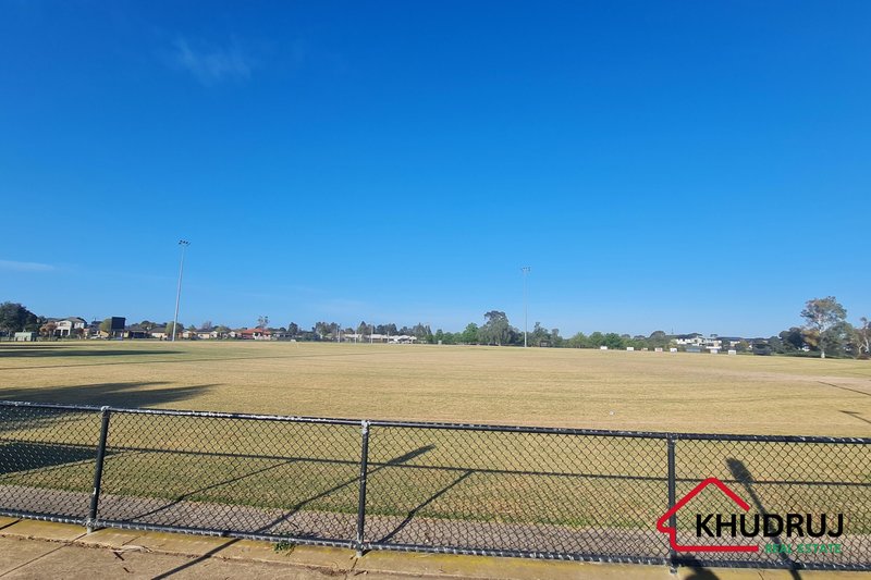 Photo - 1/48 Emperor Parade, Tarneit VIC 3029 - Image 18