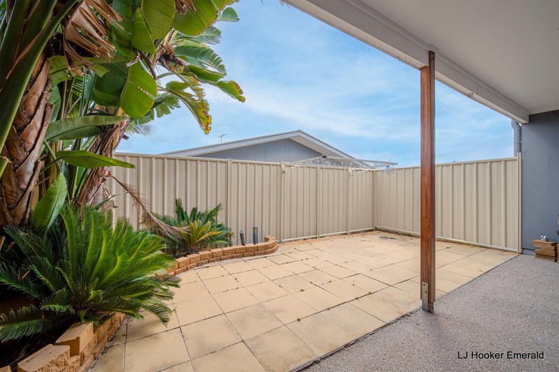 Photo - 14/8 Hillcrest Street, Emerald QLD 4720 - Image 15