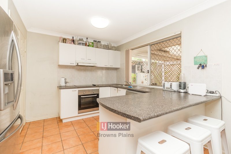 Photo - 148 Lamberth Road, Regents Park QLD 4118 - Image 4