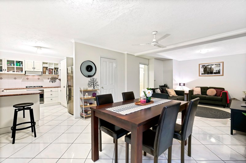 Photo - 1/48 Lawrence Street, Mooloolaba QLD 4557 - Image 9