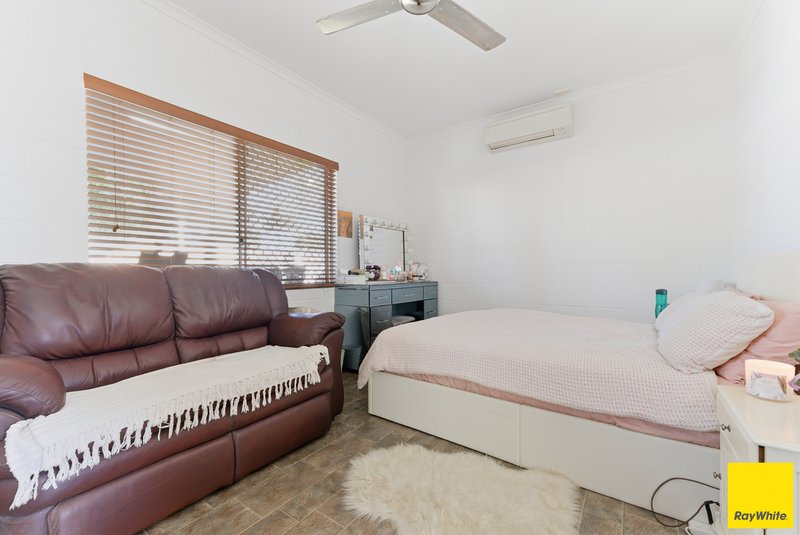 Photo - 1/48 Leeuwin Crescent, Bentley Park QLD 4869 - Image 8