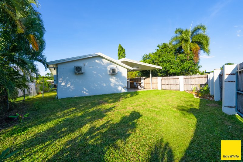 Photo - 1/48 Leeuwin Crescent, Bentley Park QLD 4869 - Image 15