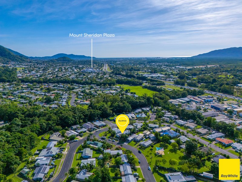 Photo - 1/48 Leeuwin Crescent, Bentley Park QLD 4869 - Image 18