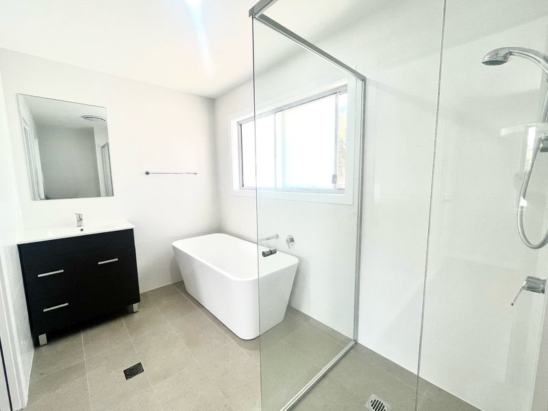 Photo - 1/48 Moola Road, Buff Point NSW 2262 - Image 10