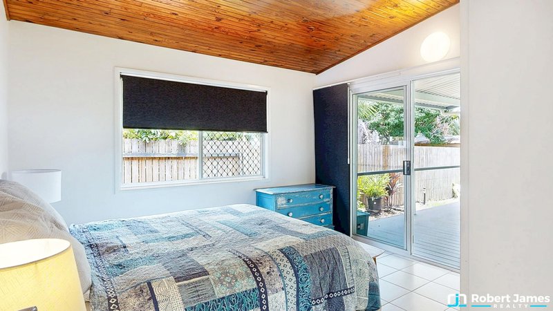 Photo - 148 Moorindil Street, Tewantin QLD 4565 - Image 6