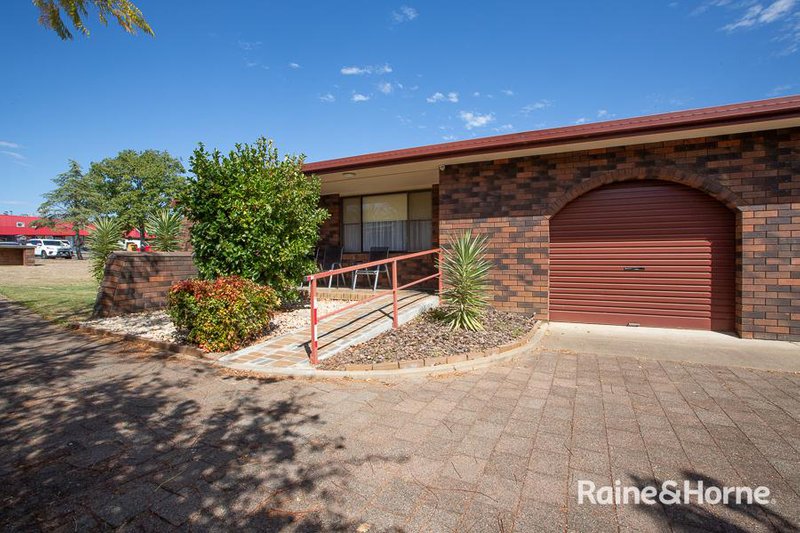 Photo - 1/48 Petra Avenue, Tamworth NSW 2340 - Image 3