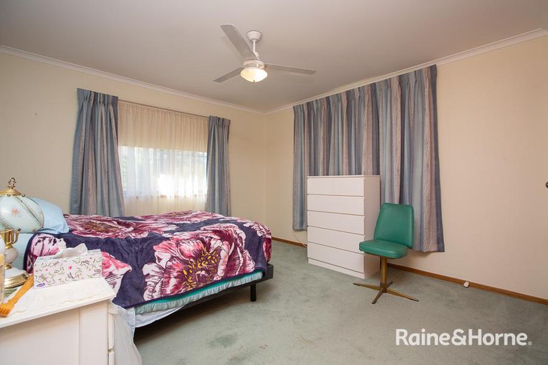 Photo - 1/48 Petra Avenue, Tamworth NSW 2340 - Image 4