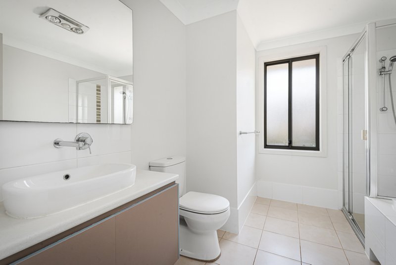 Photo - 148 Riverbank Drive, The Ponds NSW 2769 - Image 9