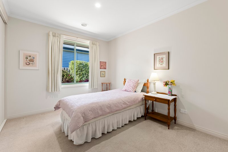 Photo - 1/48 Shackleton Street, Belmont VIC 3216 - Image 5