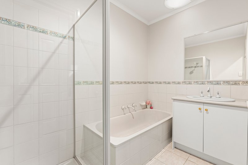 Photo - 1/48 Shackleton Street, Belmont VIC 3216 - Image 6