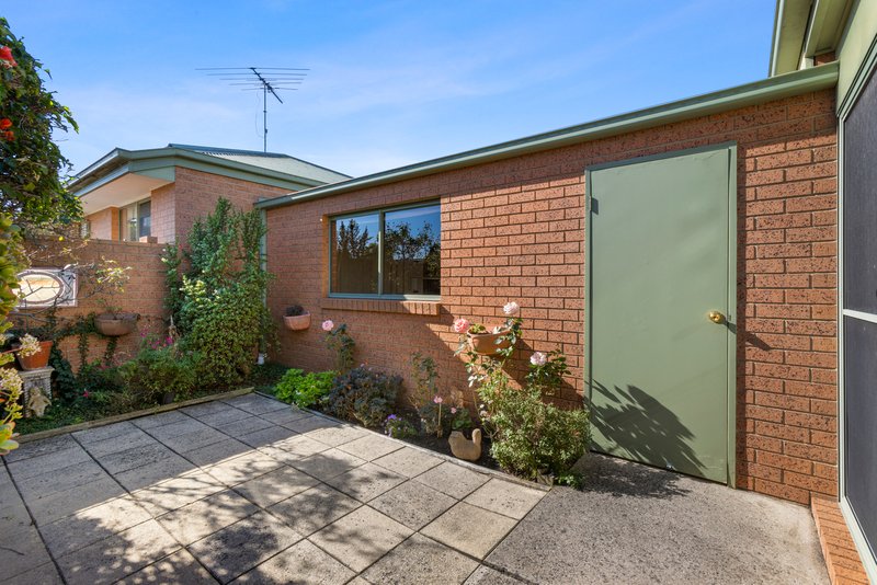 Photo - 1/48 Shackleton Street, Belmont VIC 3216 - Image 9