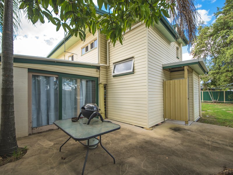 Photo - 148 Simpson Street, Berserker QLD 4701 - Image 16