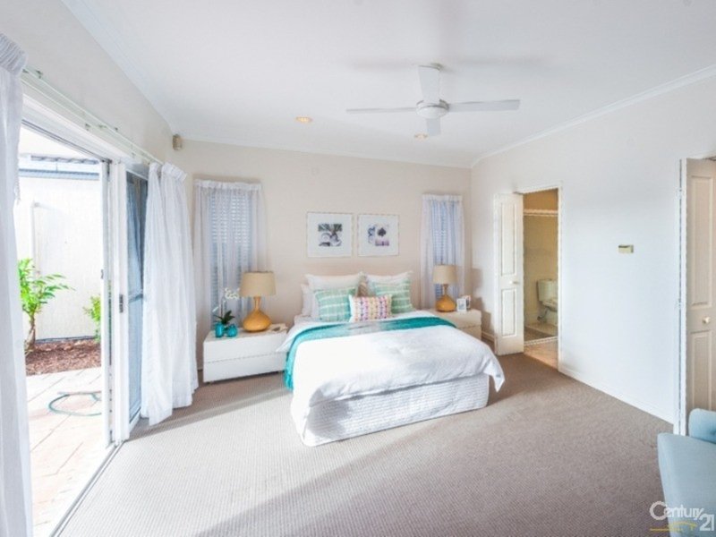 Photo - 148 Tepequar Drive, Maroochydore QLD 4558 - Image 11