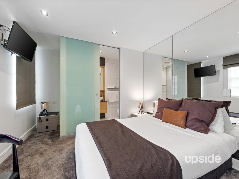 Photo - 1/48 Wellington Parade, East Melbourne VIC 3002 - Image 2