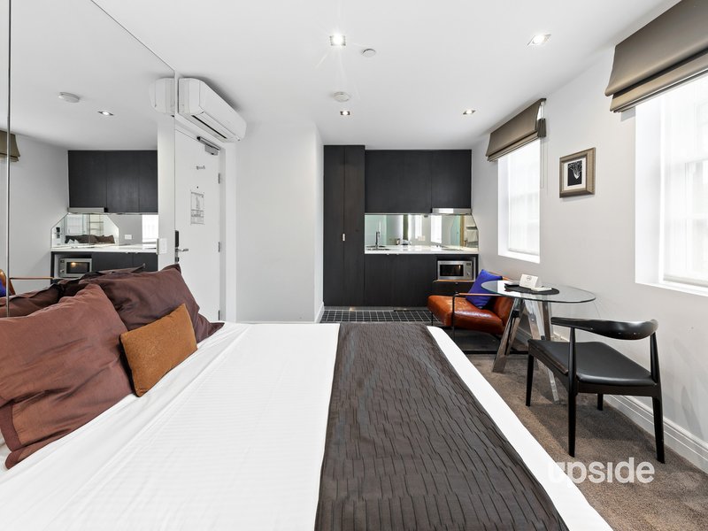 Photo - 1/48 Wellington Parade, East Melbourne VIC 3002 - Image 6