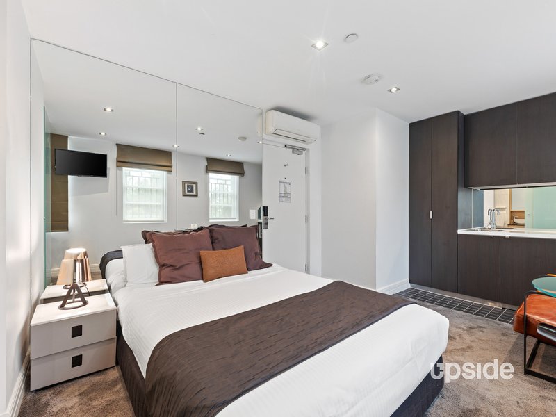 Photo - 1/48 Wellington Parade, East Melbourne VIC 3002 - Image 7