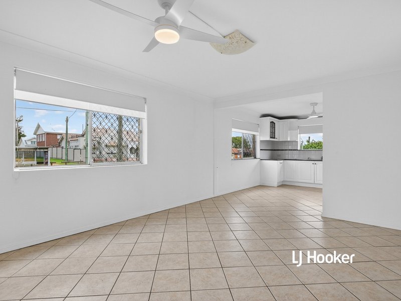 Photo - 1/485 Rode Road, Chermside QLD 4032 - Image 3