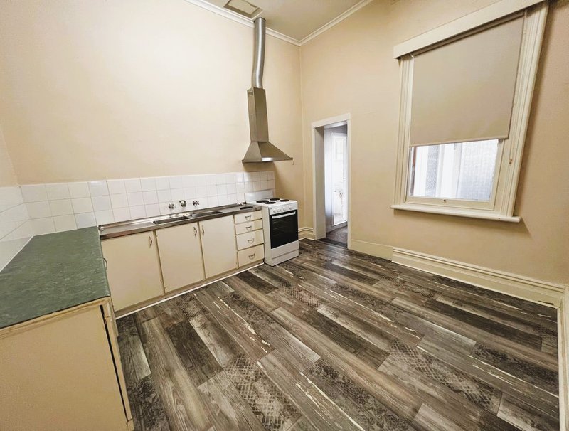 Photo - 1/486 Seaview Road, Henley Beach SA 5022 - Image 2