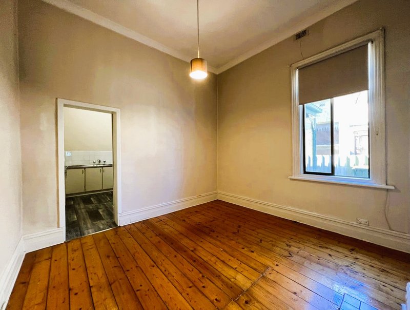 Photo - 1/486 Seaview Road, Henley Beach SA 5022 - Image 5