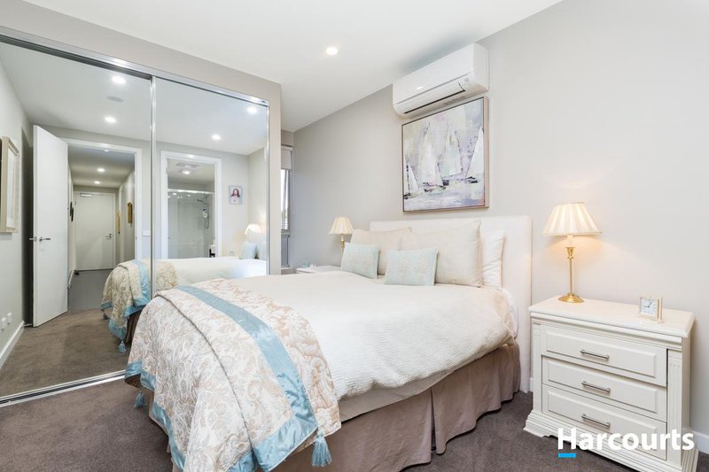 Photo - 14/863 Doncaster Road, Doncaster East VIC 3109 - Image 5
