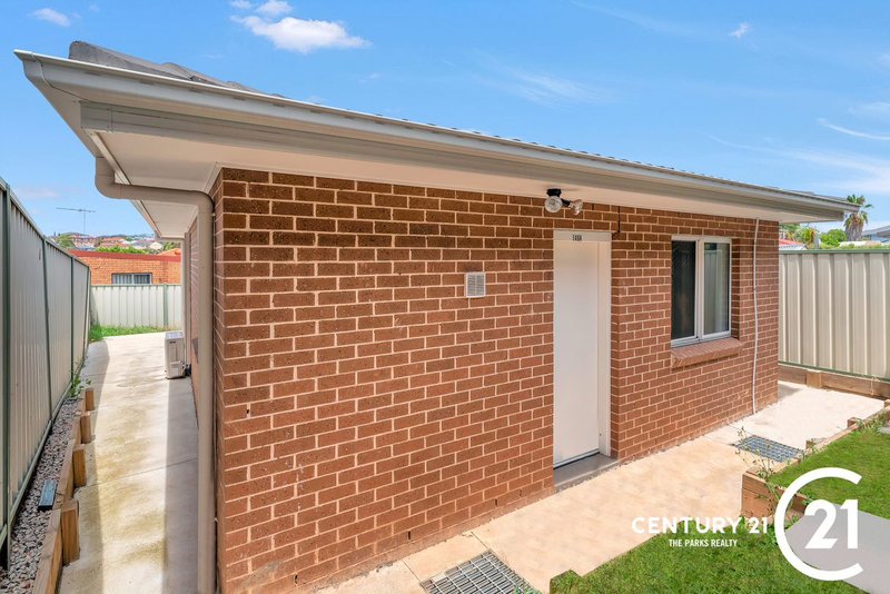 Photo - 148a Kalang Road, Edensor Park NSW 2176 - Image 2