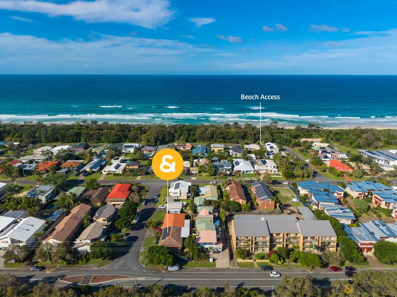 Photo - 1/48A Tweed Coast Road, Pottsville NSW 2489 - Image 1