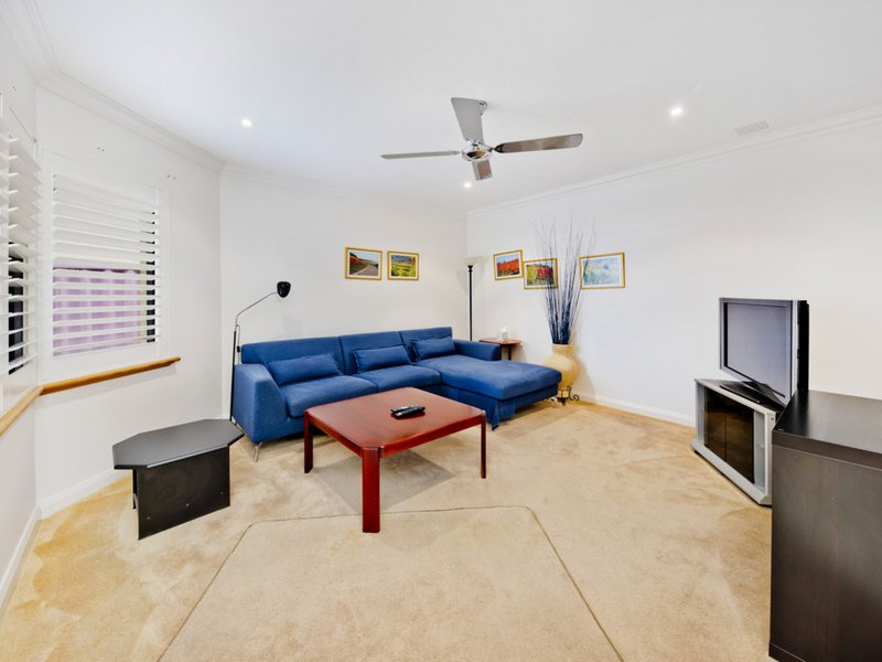 Photo - 148C Moulden Avenue, Yokine WA 6060 - Image 7