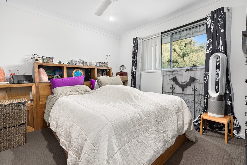 Photo - 14/9-15 Claudia Street, Burpengary QLD 4505 - Image 13