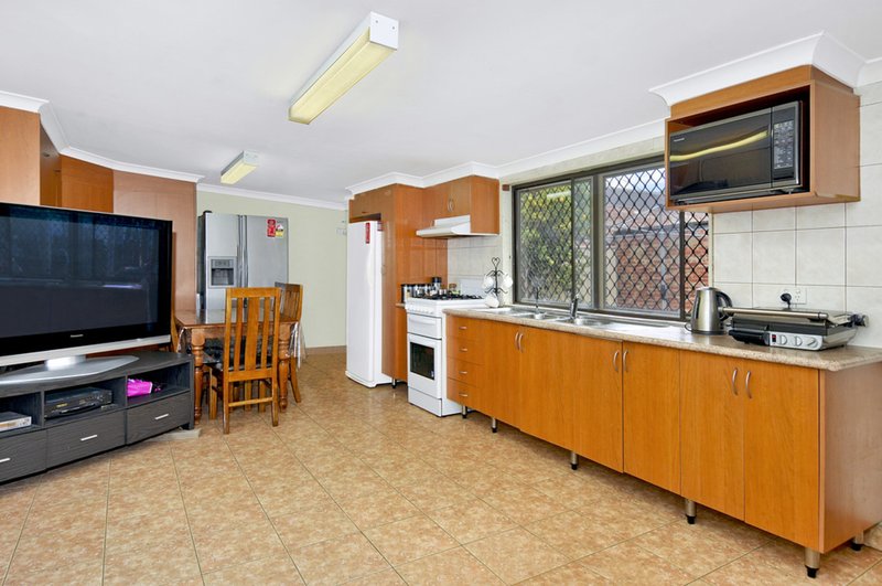 Photo - 149 -151 Gaffney Street, Coburg VIC 3058 - Image 4