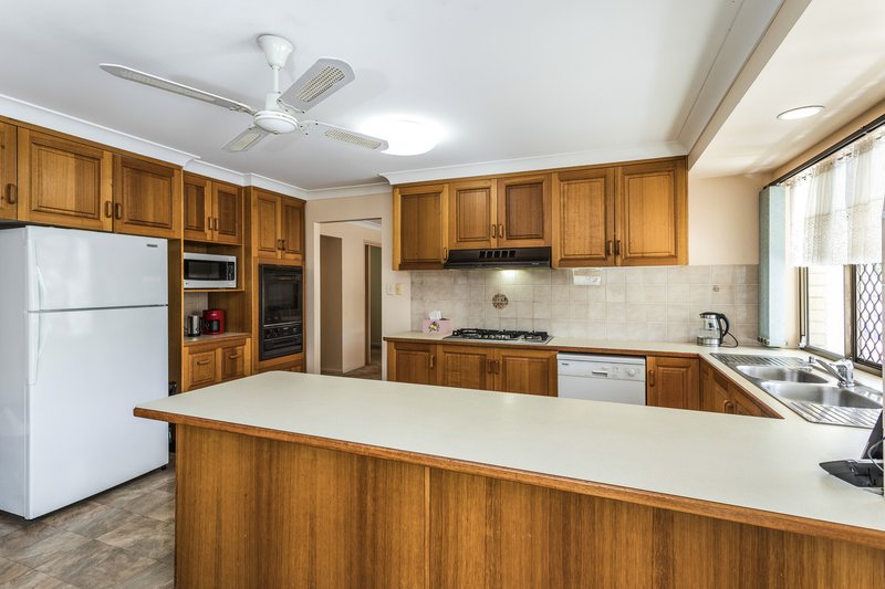 Photo - 149 Ashmole Rd , Newport QLD 4020 - Image 5