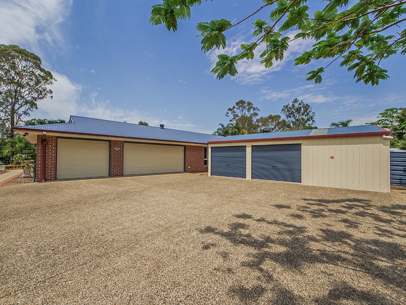 Photo - 149 Barrenjoey Drive, Ormeau Hills QLD 4208 - Image 4