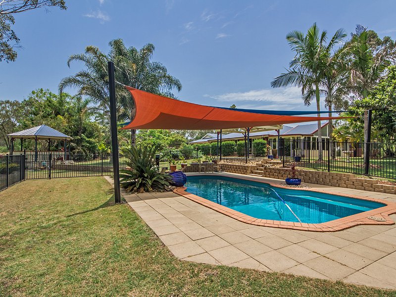 Photo - 149 Barrenjoey Drive, Ormeau Hills QLD 4208 - Image 13