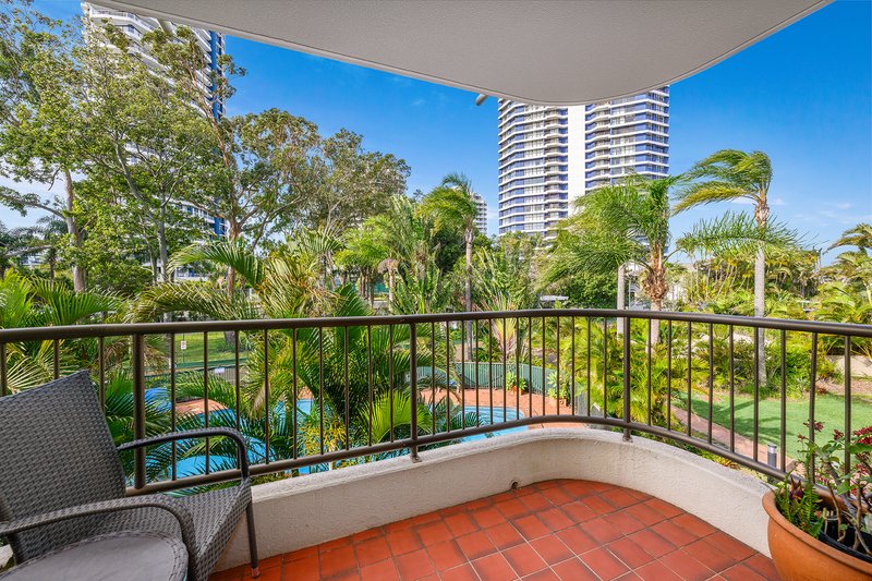 Photo - 14/9 Bayview Street, Runaway Bay QLD 4216 - Image 7