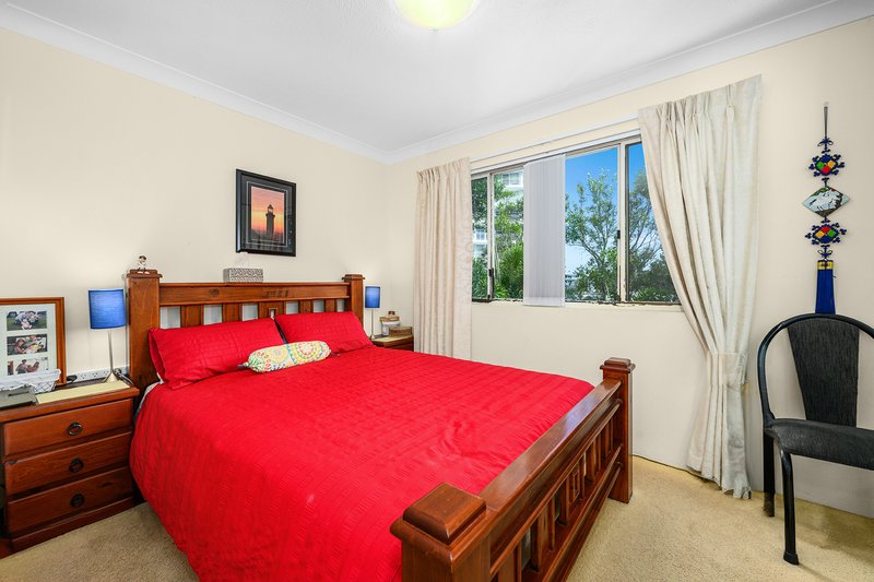 Photo - 14/9 Bayview Street, Runaway Bay QLD 4216 - Image 11