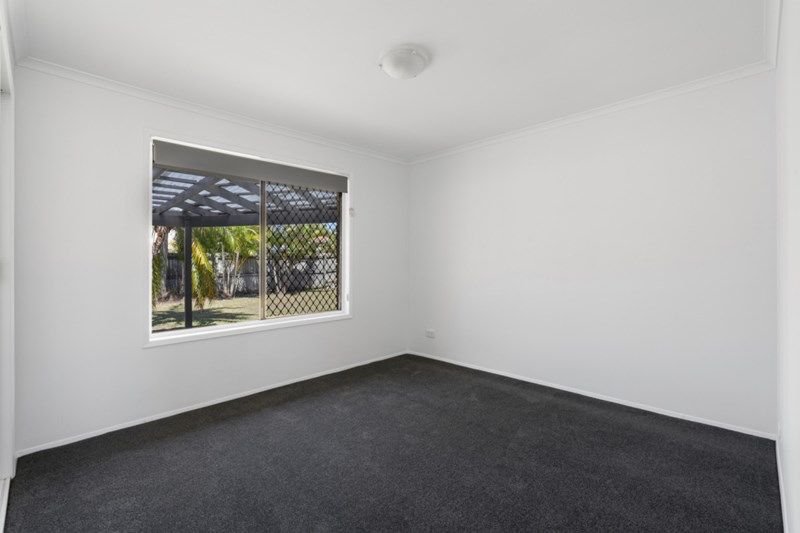 Photo - 1/49 Botanical Drive, Labrador QLD 4215 - Image 7