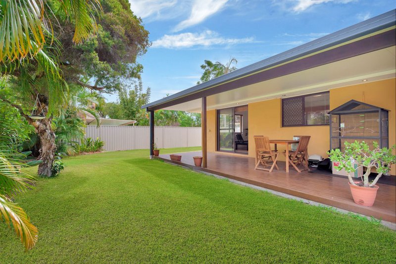 Photo - 149 Christine Avenue, Burleigh Waters QLD 4220 - Image 9