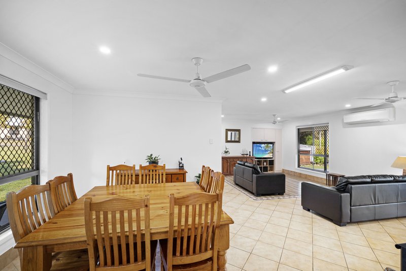 Photo - 149 Glenview Road, Glenview QLD 4553 - Image 3