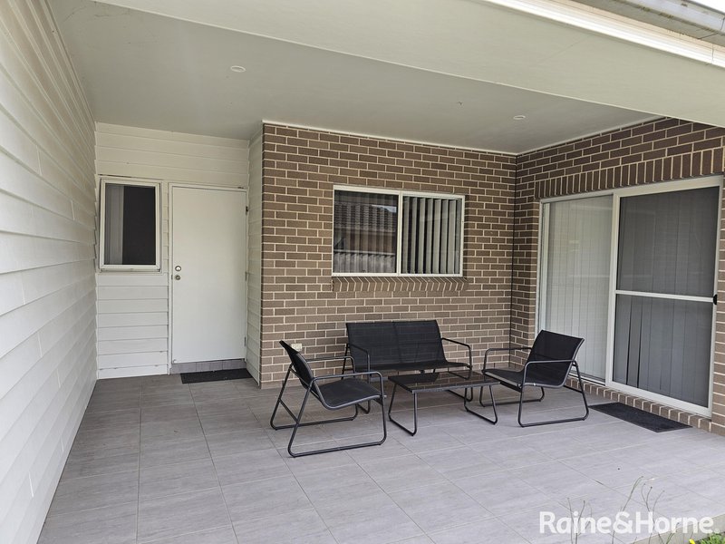 Photo - 1/49 Hillcrest Avenue, South Nowra NSW 2541 - Image 8