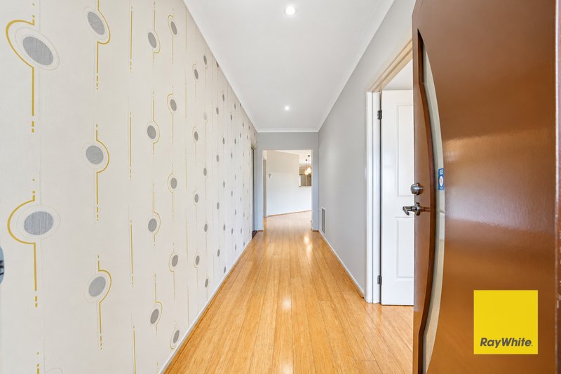 Photo - 149 Hummingbird Boulevard, Tarneit VIC 3029 - Image 3