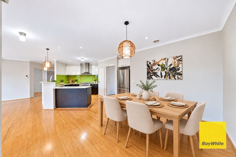 Photo - 149 Hummingbird Boulevard, Tarneit VIC 3029 - Image 8