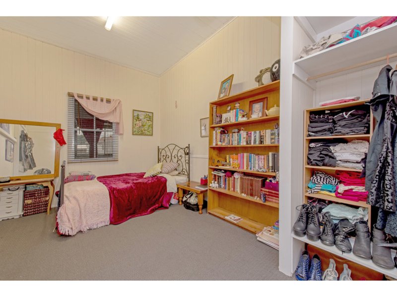 Photo - 149 Jellicoe Street, North Toowoomba QLD 4350 - Image 3