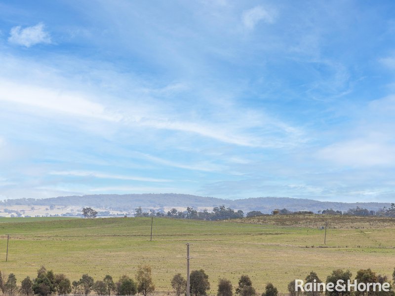 Photo - 1/49 Lavelle Street, Windradyne NSW 2795 - Image 12