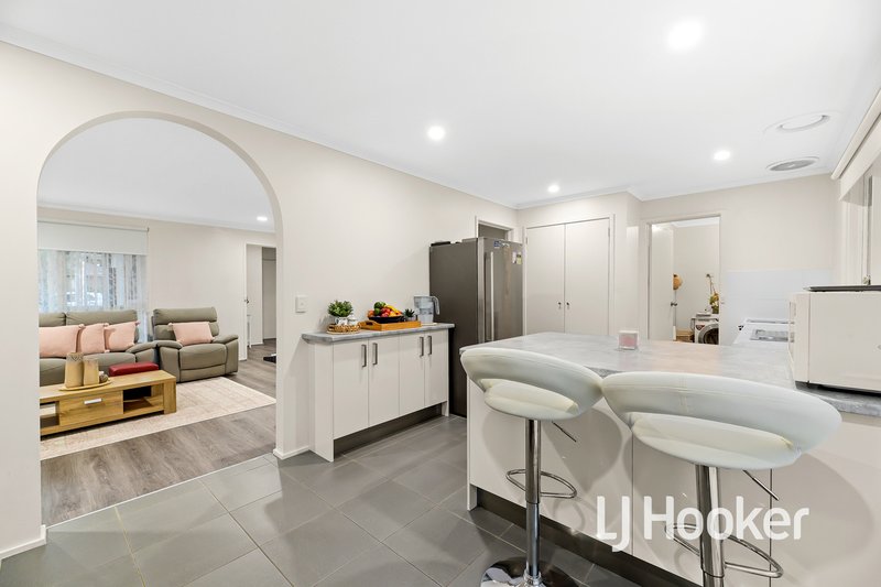 Photo - 1/49 Loch Street, Cranbourne VIC 3977 - Image 4