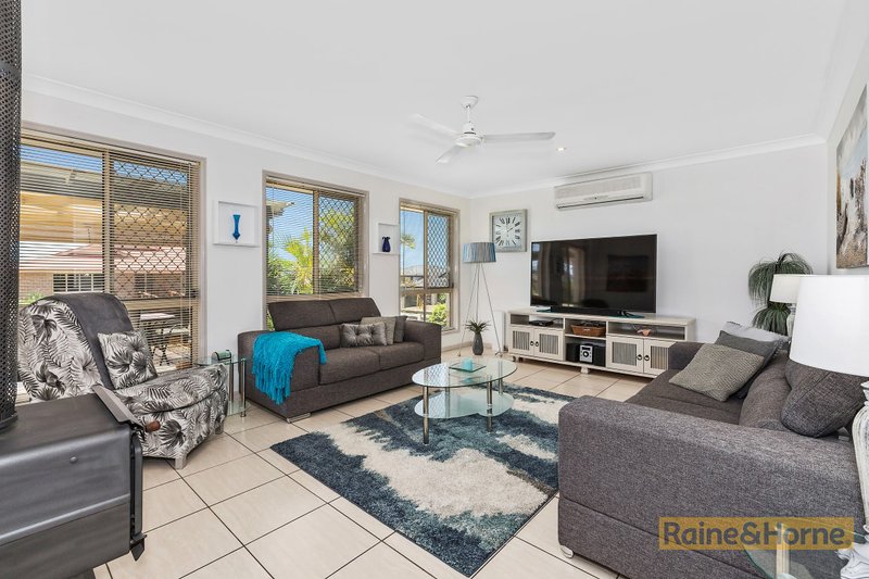 Photo - 1/49 Mylestom Circle, Pottsville NSW 2489 - Image 2