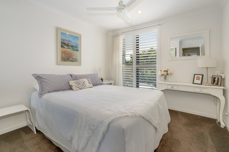 Photo - 149 North Hill Drive, Robina QLD 4226 - Image 11