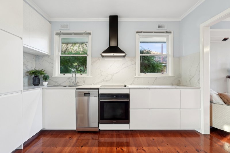 Photo - 1/49 Orrong Avenue, Reservoir VIC 3073 - Image 8