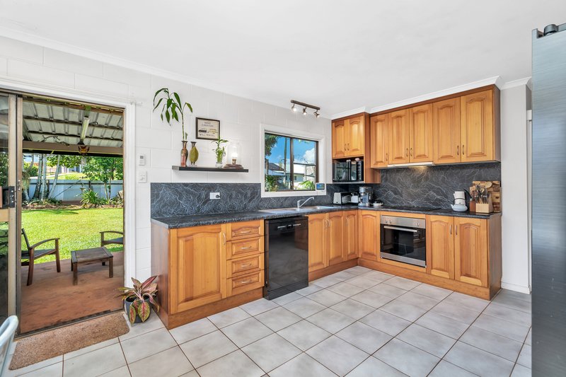 Photo - 149 Palmerston Highway, Belvedere QLD 4860 - Image 3